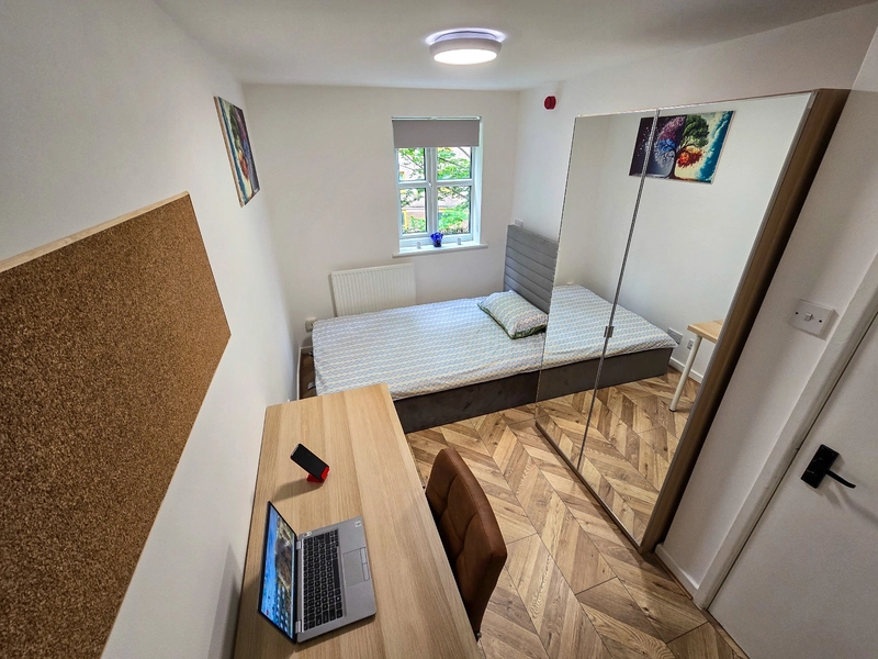 Denison St, 6 Bedroom Student house - NG7 3PH - Thumbnail 10